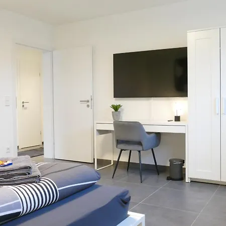 Modern Daire Weingarten (Baden)